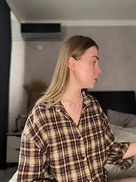 Snapshot of LoveGameSexx chatting on March 2026 09:55:02 AM LoveGameSexx online show from March 2026 09:55:02 AM