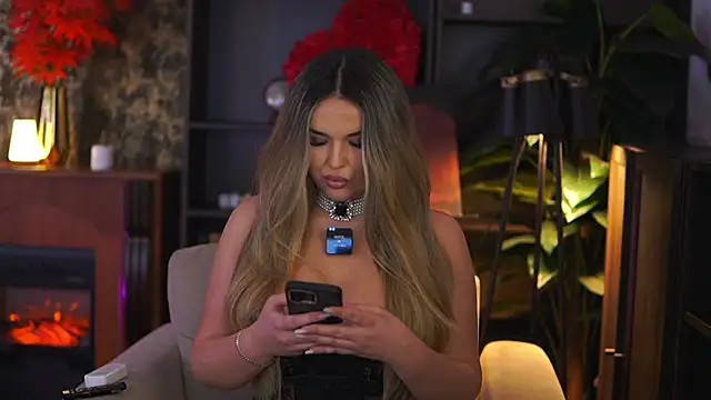 Snapshot of EvaSunderland chatting on April 2026 10:41:02 AM EvaSunderland online show from April 2026 10:41:02 AM