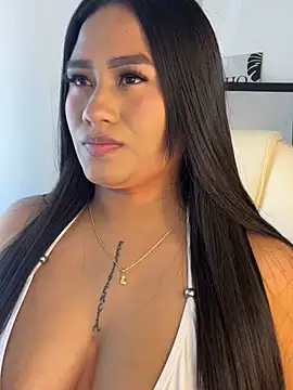 Snapshot of agatha_amberrg chatting on January 2025 11:53:02 PM agatha amberrg online show from January 2025 11:53:02 PM