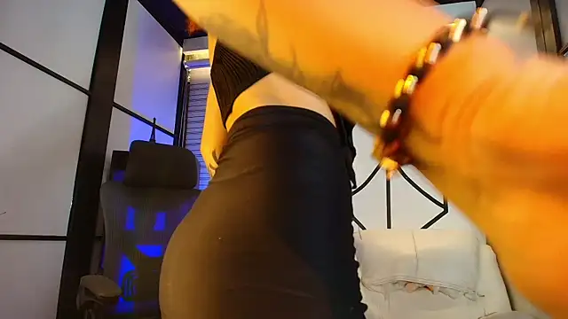 VictoriaRosse  online show from January 2025 02:14:01 AM