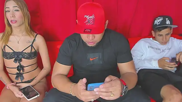 Extreme Team8 online show from February 2025 04:35:02 AM