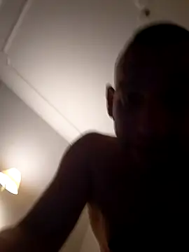 Bartzrl online show from October 2025 05:45:01 PM