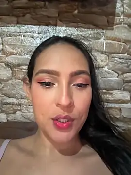 twohornys online show from October 2025 10:22:01 PM