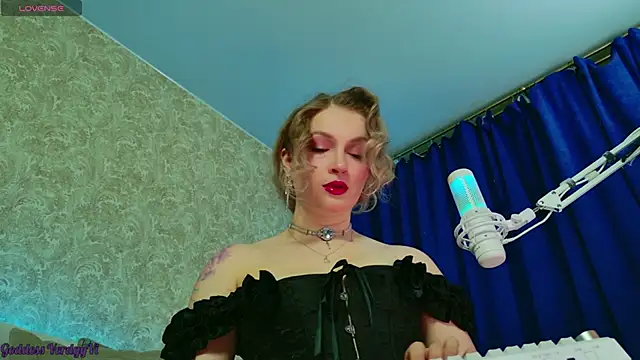 VerdgyMiller online show from December 2025 07:35:01 AM