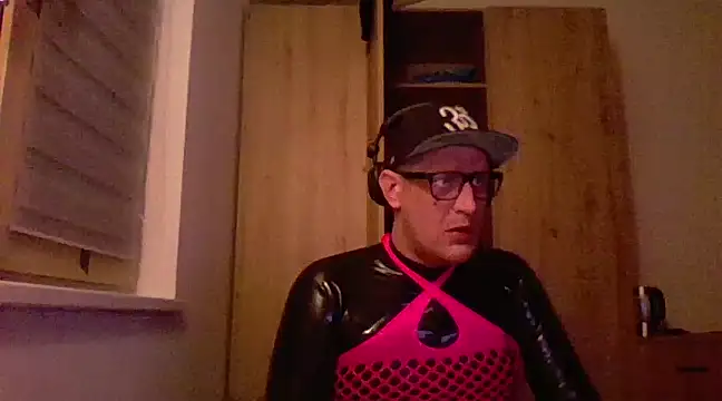 Bigthroaterboy online show from February 2025 09:03:02 PM