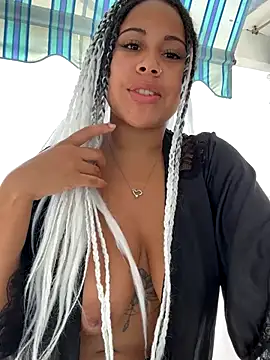 Snapshot of HaileyDiana chatting on September 2025 09:20:02 AM HaileyDiana online show from September 2025 09:20:02 AM