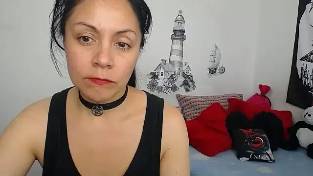 Snapshot of lili_peach chatting on February 2025 07:32:02 PM lili peach online show from February 2025 07:32:02 PM