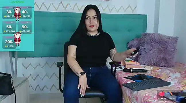 Snapshot of galatea_rous chatting on December 2024 12:44:02 PM galatea rous online show from December 2024 12:44:02 PM