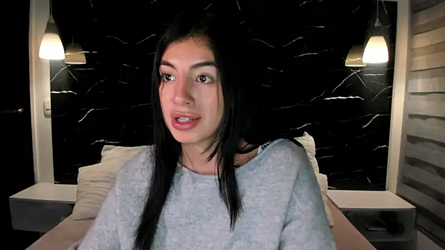 Snapshot of ANTONELLA__ROUSE_ chatting on December 2024 07:44:01 AM ANTONELLA ROUSE online show from December 2024 07:44:01 AM