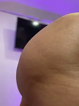 Snapshot of ANA_CARTER chatting on October 2025 12:55:01 AM ANA CARTER online show from October 2025 12:55:01 AM