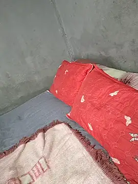 Petrossa online show from September 2025 06:57:01 AM