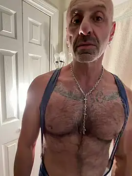Snapshot of DaddySnowXX chatting on July 2026 03:45:02 AM DaddySnowXX online show from July 2026 03:45:02 AM