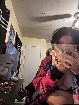 YandereDemon online show from November 2025 12:02:02 AM