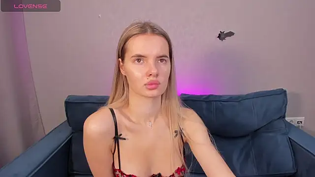 Snapshot of Erika_Carpenter chatting on January 2025 12:11:01 AM Erika Carpenter online show from January 2025 12:11:01 AM