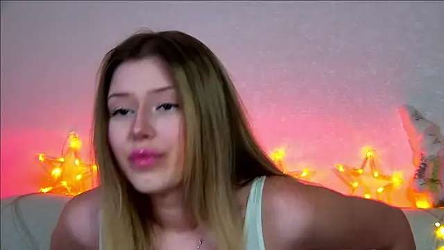 LiliaBianka online show from December 2024 02:10:02 PM