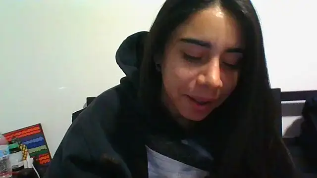 Snapshot of catrinasexy19 chatting on December 2024 06:50:01 PM catrinasexy19 online show from December 2024 06:50:01 PM