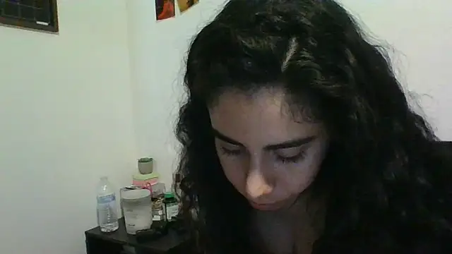 Snapshot of catrinasexy19 chatting on December 2024 07:16:02 PM catrinasexy19 online show from December 2024 07:16:02 PM