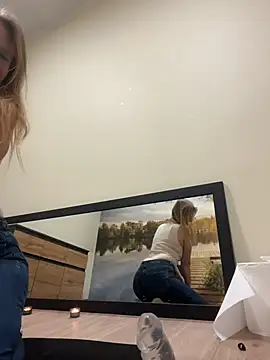 Vanilladreams online show from February 2026 03:30:02 PM