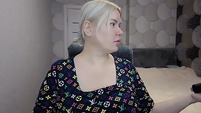 natusik online show from November 2025 02:09:01 AM