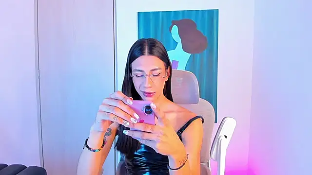 sofiaa grey  online show from May 2026 02:36:01 PM