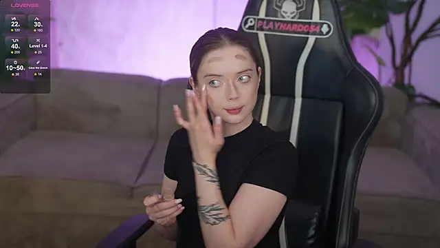 Cassy-Celestial  online show from June 2026 08:01:01 AM