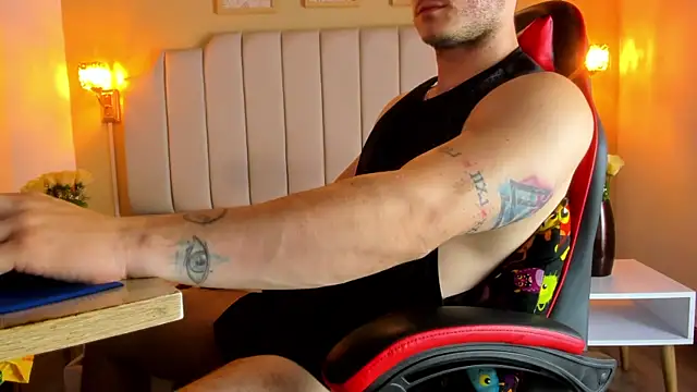 Snapshot of juan_prior chatting on November 2025 01:14:02 PM juan prior online show from November 2025 01:14:02 PM