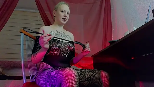 Martha Hoffman online show from January 2025 03:55:02 PM