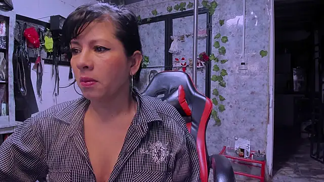 Erlinda-engel online show from January 2025 12:02:01 PM