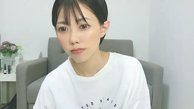 Snapshot of --mami-- chatting on July 2026 01:59:02 PM --mami-- online show from July 2026 01:59:02 PM