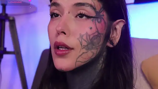 SylveonFox online show from October 2025 12:44:01 AM