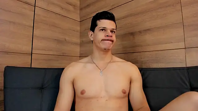 Snapshot of MarcoSullivan chatting on December 2024 11:59:01 AM MarcoSullivan online show from December 2024 11:59:01 AM