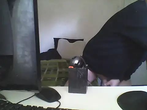 oopsxx online show from February 2025 02:37:01 PM