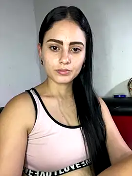 Azuna25 online show from October 2025 05:02:02 PM