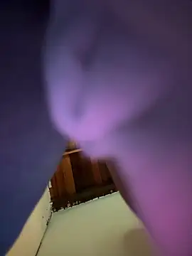 Snapshot of tom_thick chatting on November 2025 04:55:02 AM tom thick online show from November 2025 04:55:02 AM