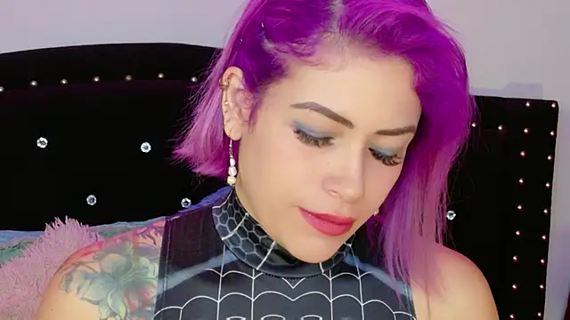 Natalia Montoya online show from May 2026 10:20:02 AM
