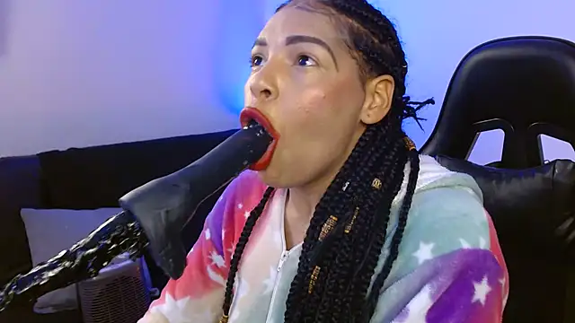 Snapshot of Anabel693 chatting on January 2025 09:19:01 AM Anabel693 online show from January 2025 09:19:01 AM