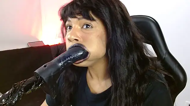 Snapshot of Anabel693 chatting on February 2025 11:19:02 AM Anabel693 online show from February 2025 11:19:02 AM