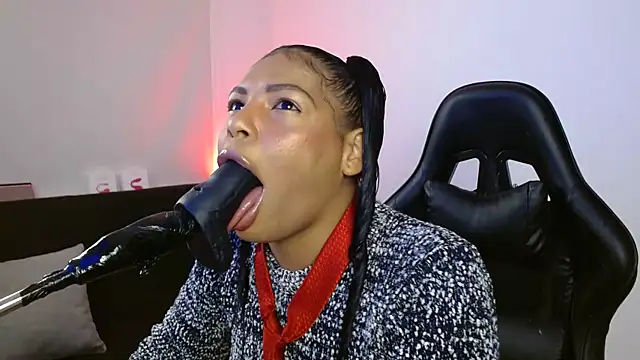 Snapshot of Anabel693 chatting on March 2025 08:32:02 AM Anabel693 online show from March 2025 08:32:02 AM