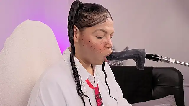 Snapshot of Anabel693 chatting on November 2025 07:30:02 AM Anabel693 online show from November 2025 07:30:02 AM