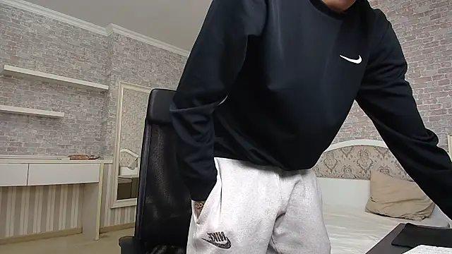 BrandonTate online show from January 2025 08:01:01 AM