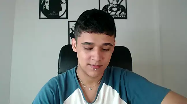 kaiine190 online show from December 2024 03:55:01 PM