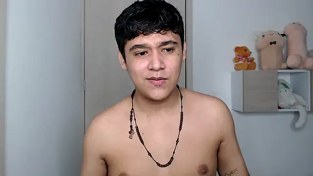 kaiine190 online show from October 2025 10:54:02 PM