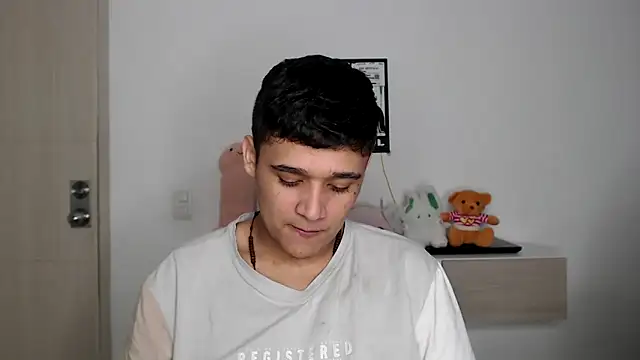 kaiine190 online show from November 2025 07:57:01 AM