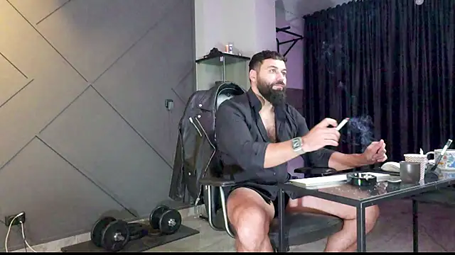 mattmasterss online show from December 2024 12:54:01 AM