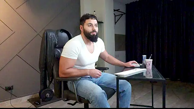 mattmasterss online show from January 2025 08:16:02 PM