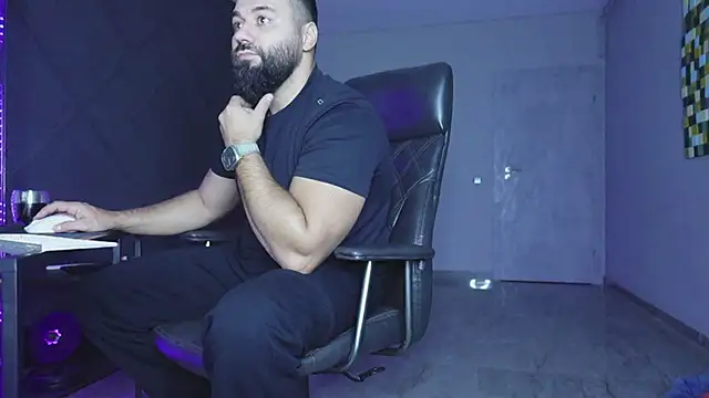 mattmasterss online show from November 2025 07:49:02 PM