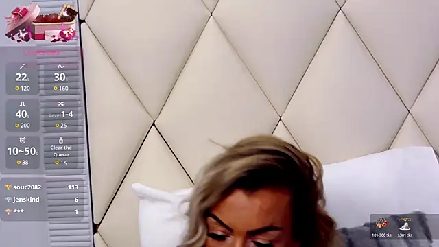 EvieSanders online show from February 2025 11:43:02 AM