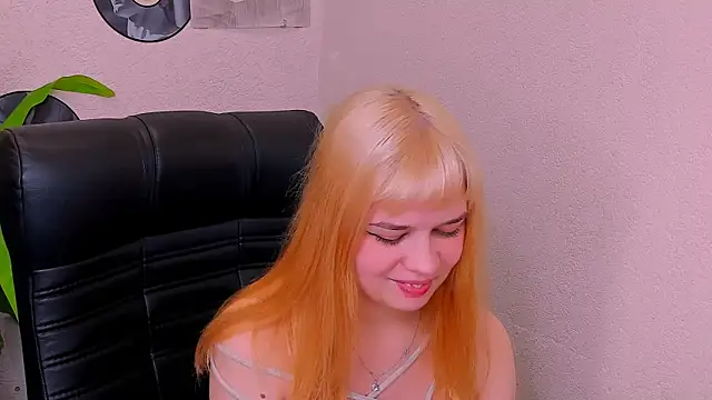 AlicePopsy online show from March 2025 10:54:02 AM