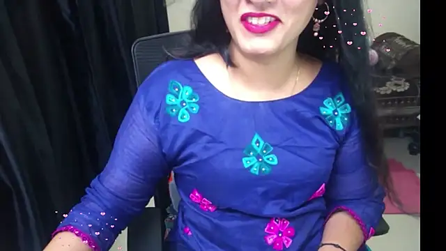 Arushisingh8888 online show from May 2026 01:49:01 PM