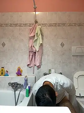 Snapshot of Gionnytav chatting on October 2025 04:45:01 AM Gionnytav online show from October 2025 04:45:01 AM